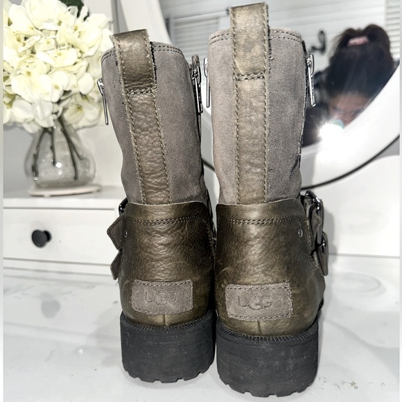 UGG Combat boots - Picture 2 of 3